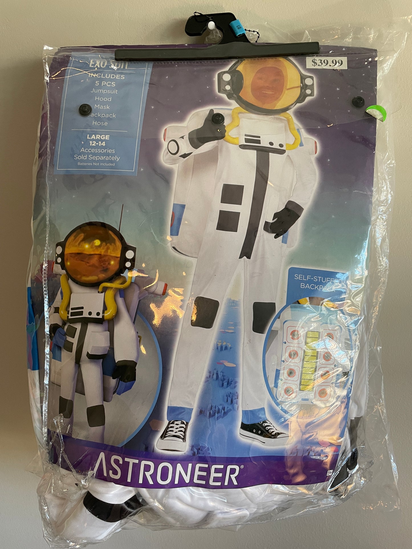 Astronaut Exo Suit